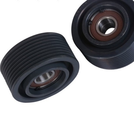 JCB Auto 3CX Komastu 6D114 Car Belt Tensioner Pulley Steel 0.7KG C3936213P