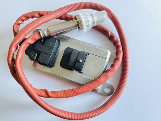 ISO9001 Engine NOx Sensor For DAF Truck 2011649 1793379 5WK96628B 1697586